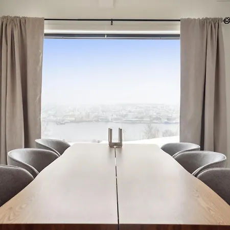 アパート Amazing View I Fjellheisen I Free Parking トロムソ