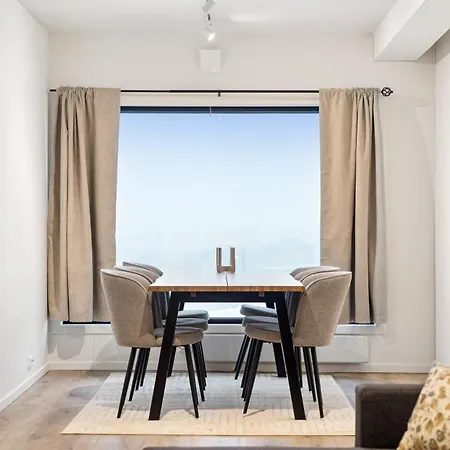 Amazing View I Fjellheisen I Free Parking トロムソ