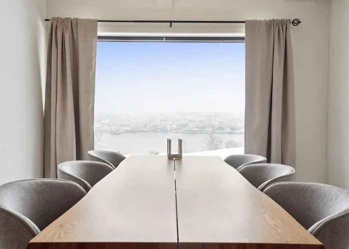 아파트 Amazing View I Fjellheisen I Free Parking 트롬쇠